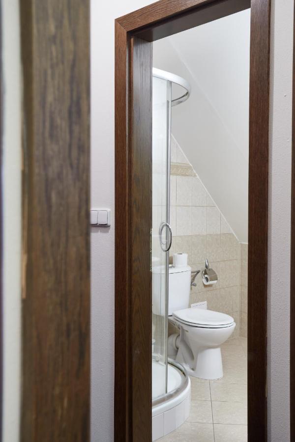 Vivaldi Apartments Микулов Экстерьер фото