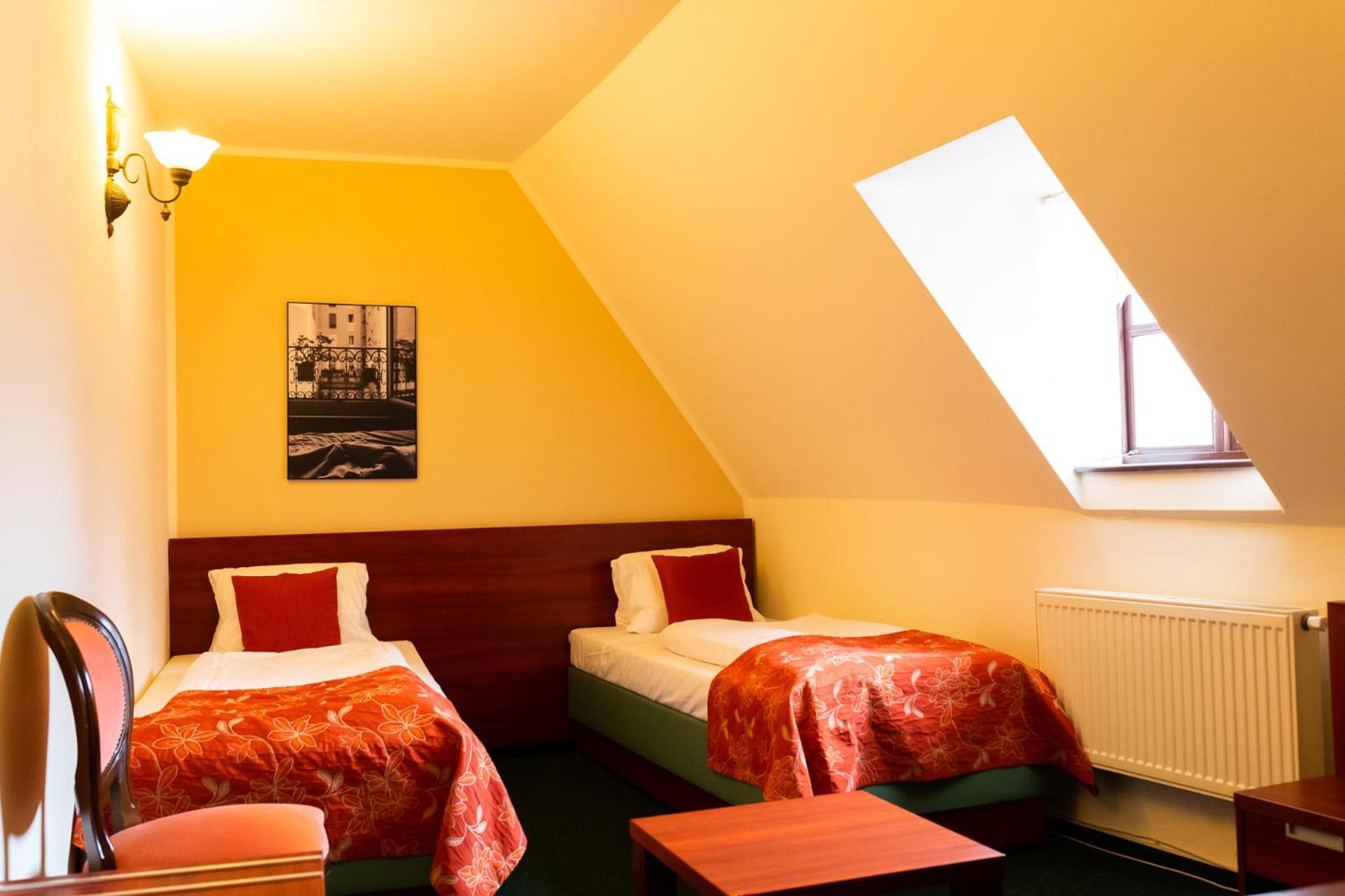 Vivaldi Apartments Микулов Экстерьер фото